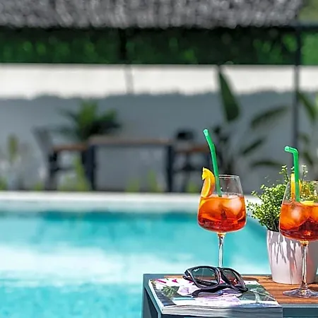 Oxy Seaview Private Pool Indoor Heated Pool *