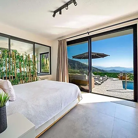 Oxy Seaview Private Pool Indoor Heated Pool Hotell *