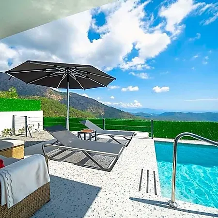 Oxy Seaview Private Pool Indoor Heated Pool Hotel *