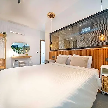Oxy Seaview Private Pool Indoor Heated Pool